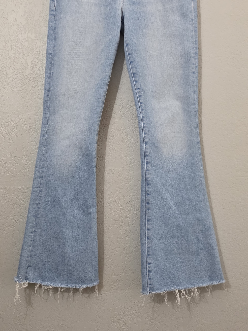 MOTHER The Weekender Fray California Cruiser High Rise Raw Hem Flare Womens 28 - Picture 5 of 15